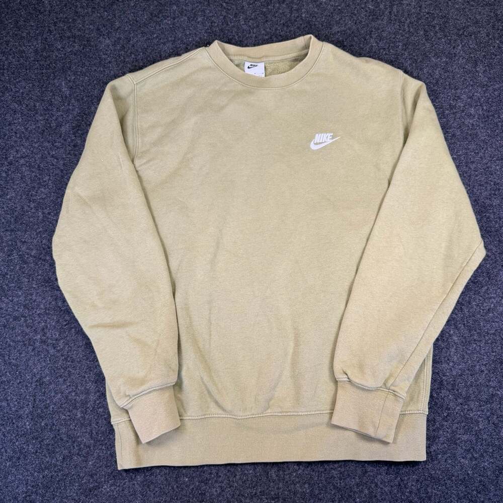 Nike Sportswear Club Fleece Crew Neck Sweatshirt in Olive Green
